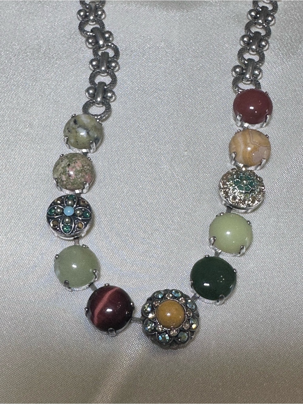 Mariana Multicolor Beaded Statement Necklace — Green, Red, Yellow, Cream